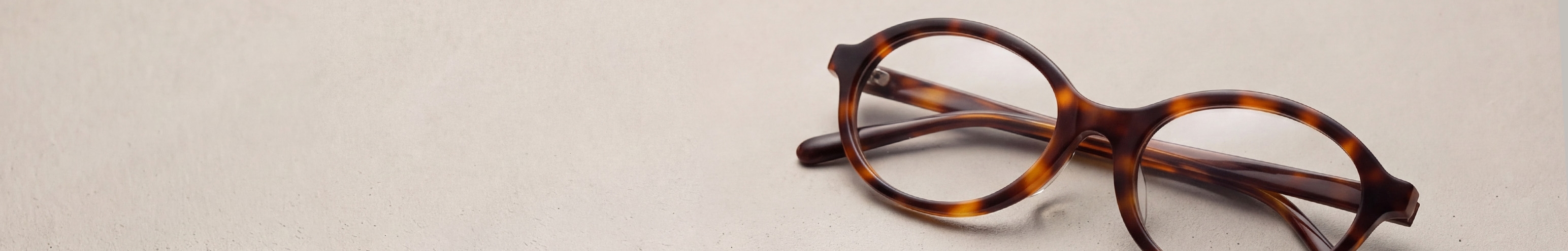 monture de lunettes ovale