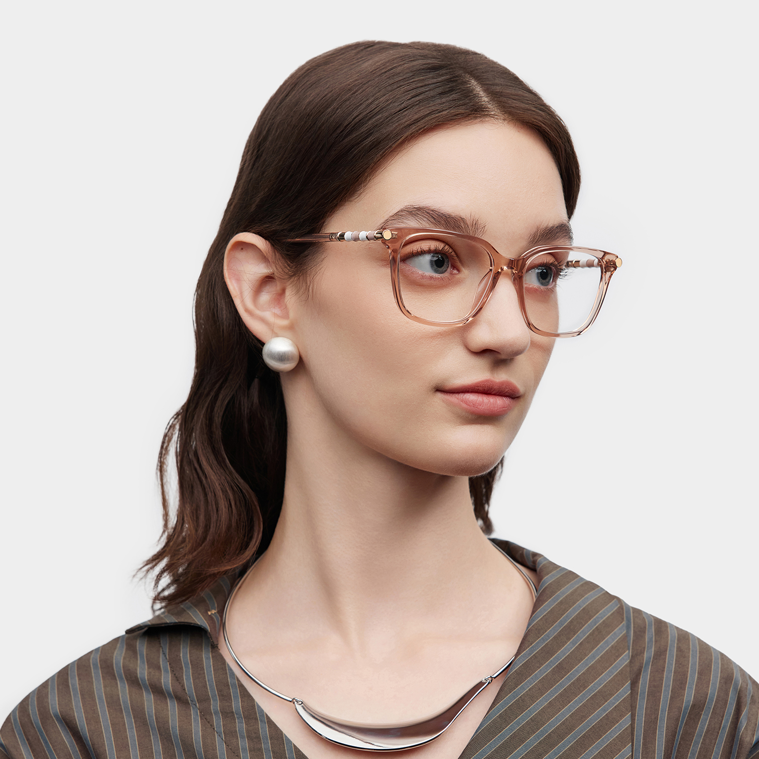 Delilah Carré Champagne Lunettes8