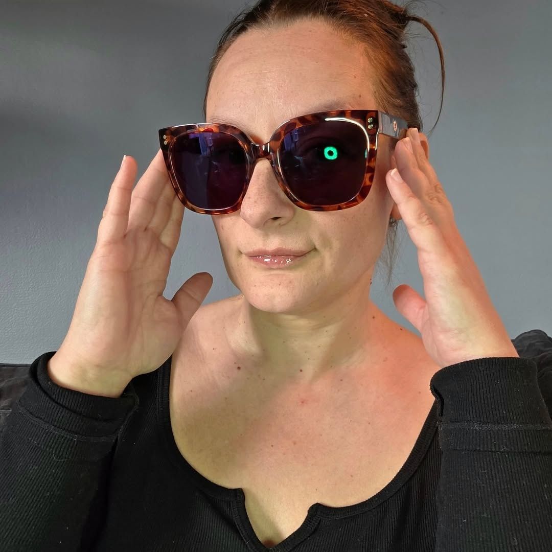 Ebony Carré Tortue Solaire6