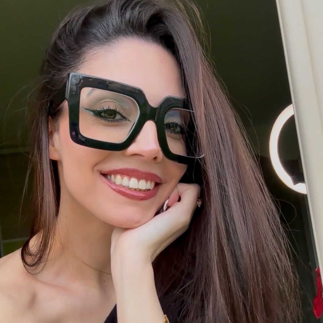 Magnifique paire de lunettes et très bonne qualité.La puissance de la 