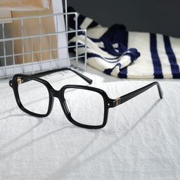 Talia Carré Noir Lunettes0