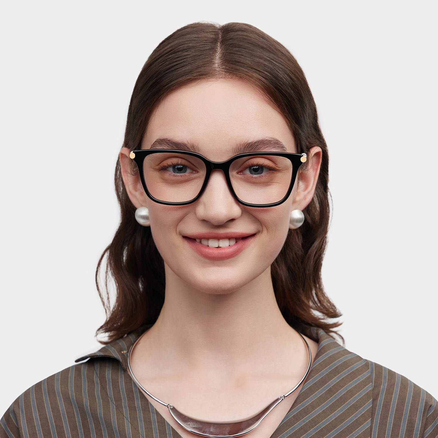 Delilah Carré Noir Lunettes7