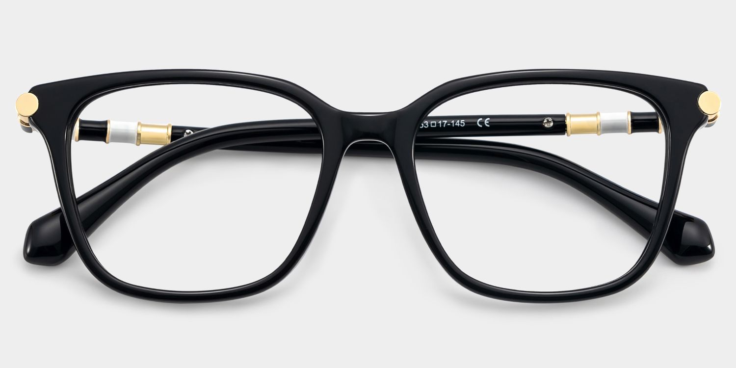Delilah Carré Noir Lunettes1