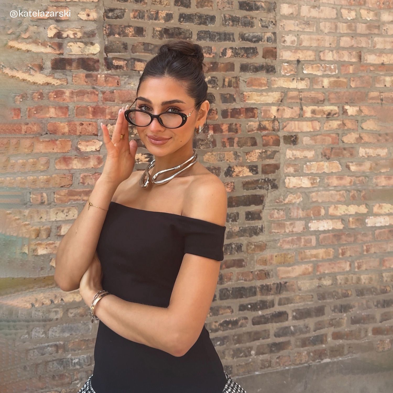 Lunettes ovales noires TR906