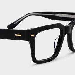 Lunettes rectangulaires noires5
