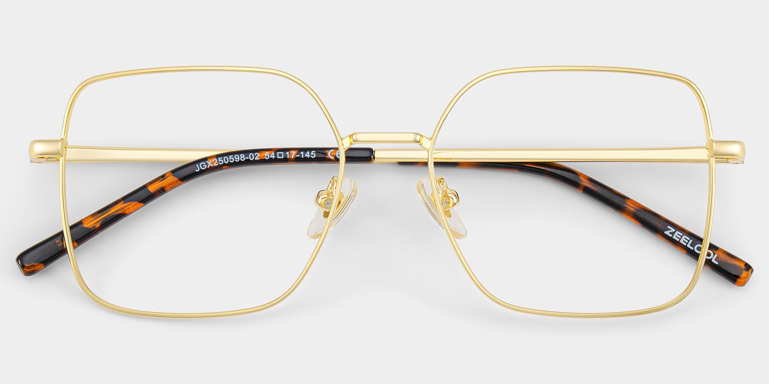 Abigail Doré Carré Lunettes3
