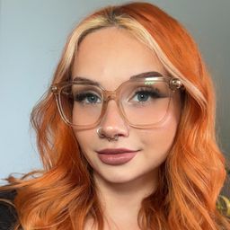 Jacqui Carré Beige Lunettes5
