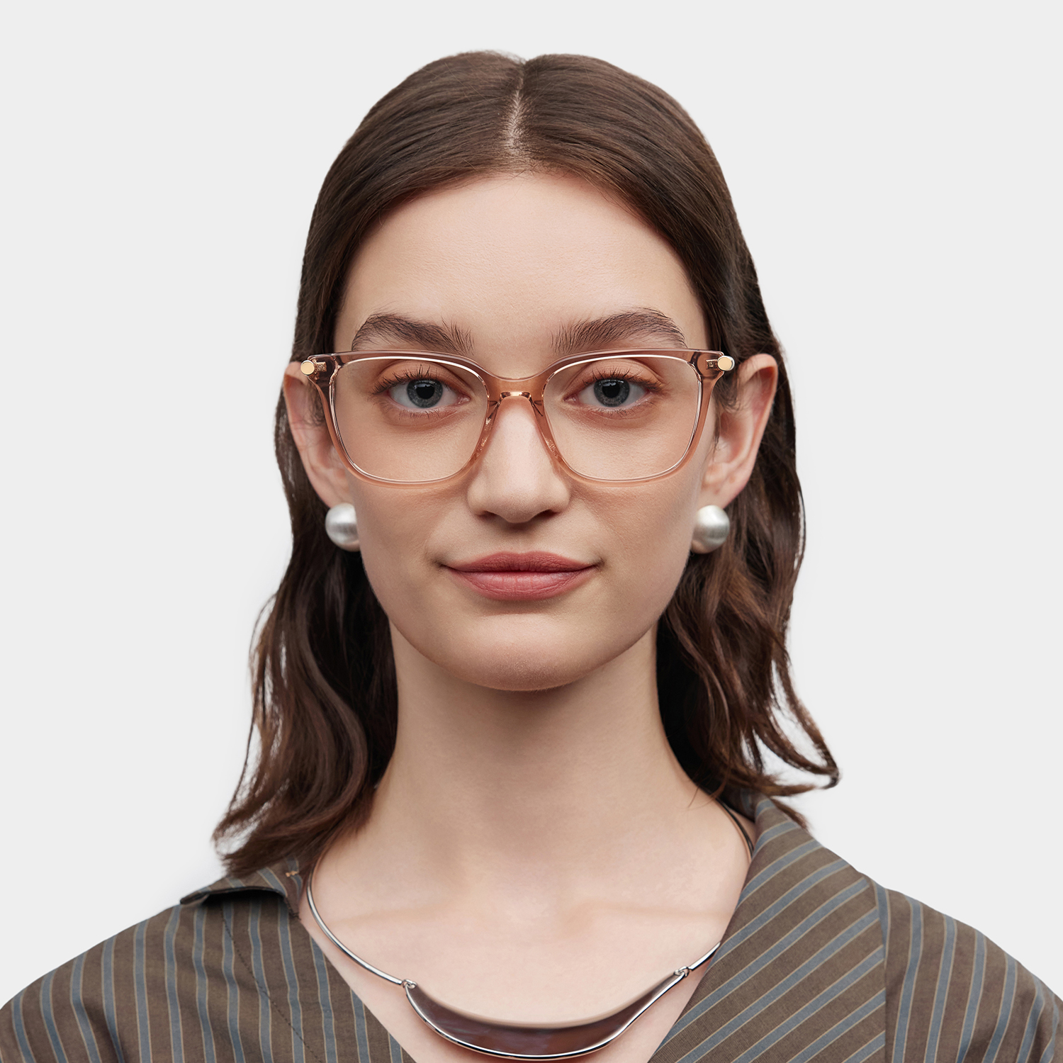 Delilah Carré Champagne Lunettes7
