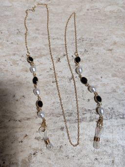 Longue chaîne,très jolie0