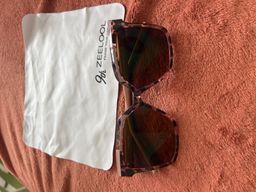 Quality: Top
Price: Correct 
Belle paire de lunettes avec des verres d0