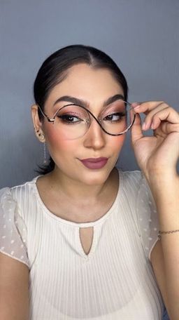 J'en suis contente, ce sont des lunettes super mignonnes.0