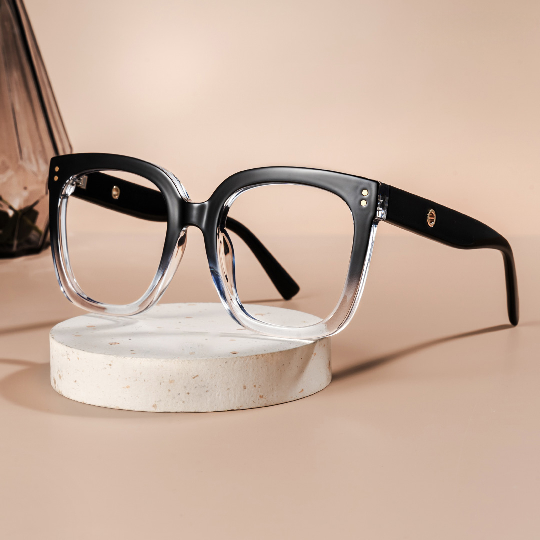 Ebony Noir Cristal Carré Lunettes1